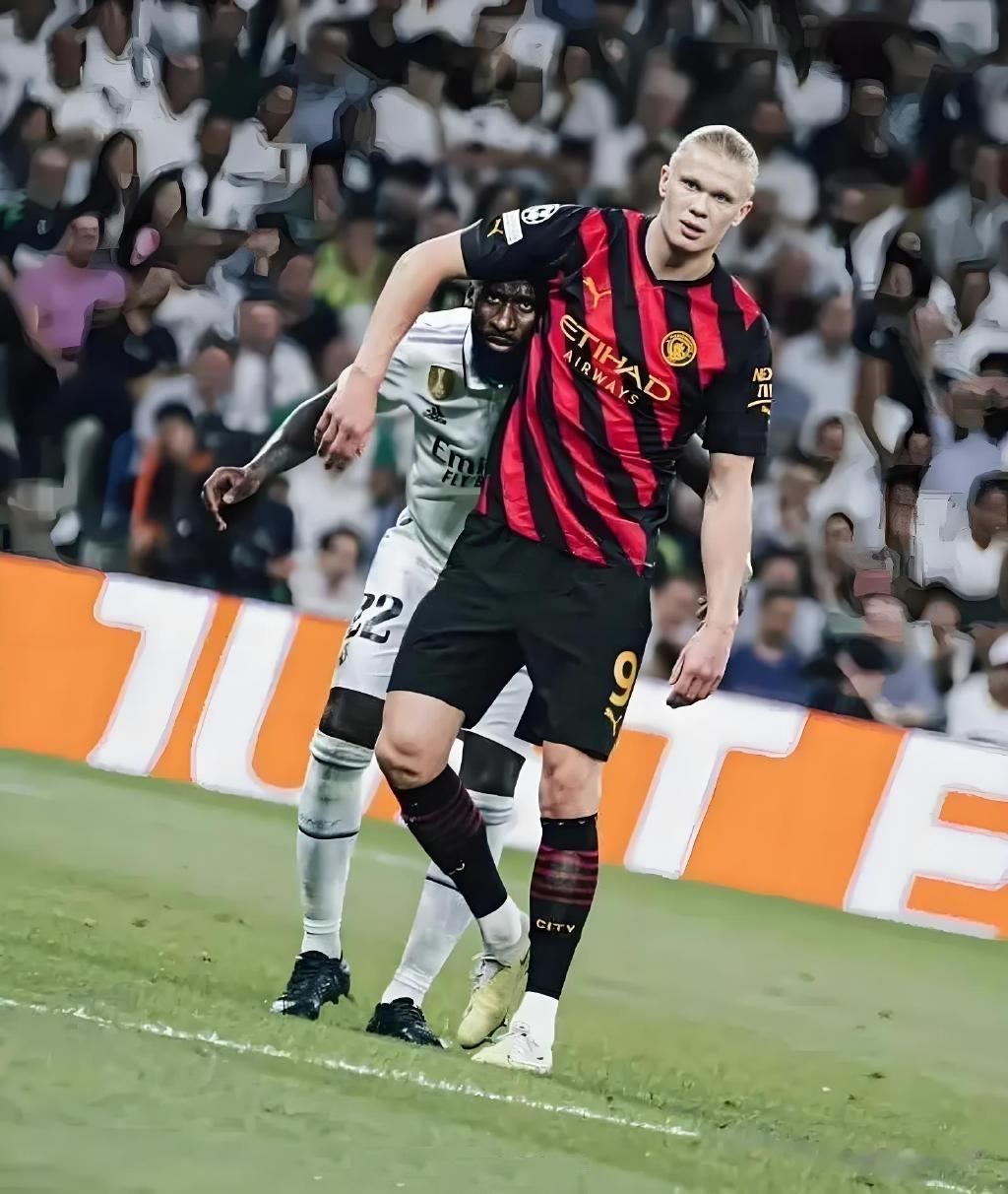 哈兰德回归赛场，爆冷首场状态亮眼，篮网观众沸腾！