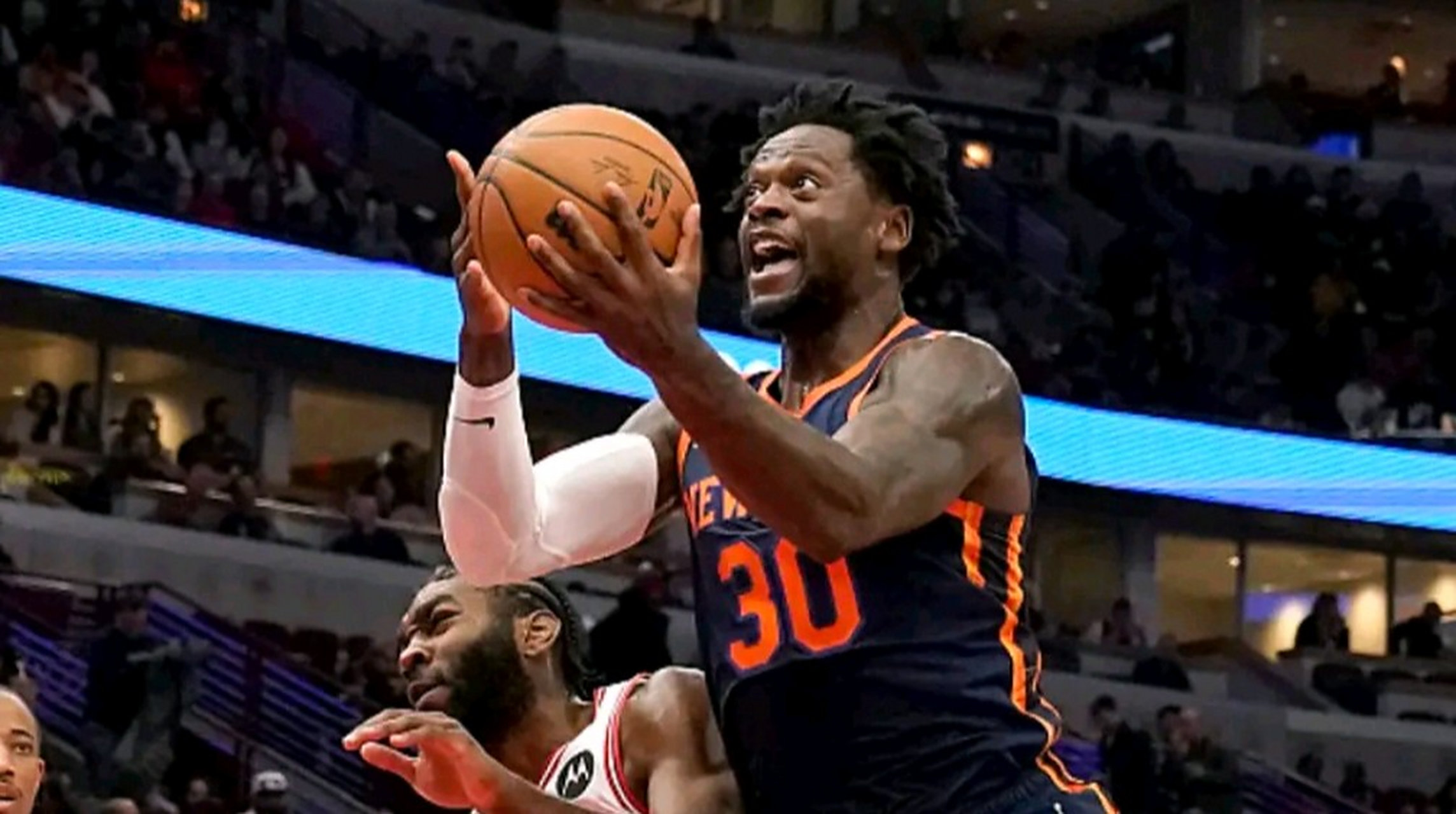 Ning意外战胜公牛，出色发挥引爆全场！